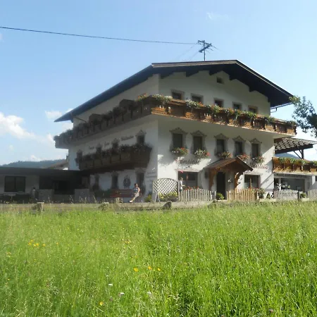 Und Marie Vendégház